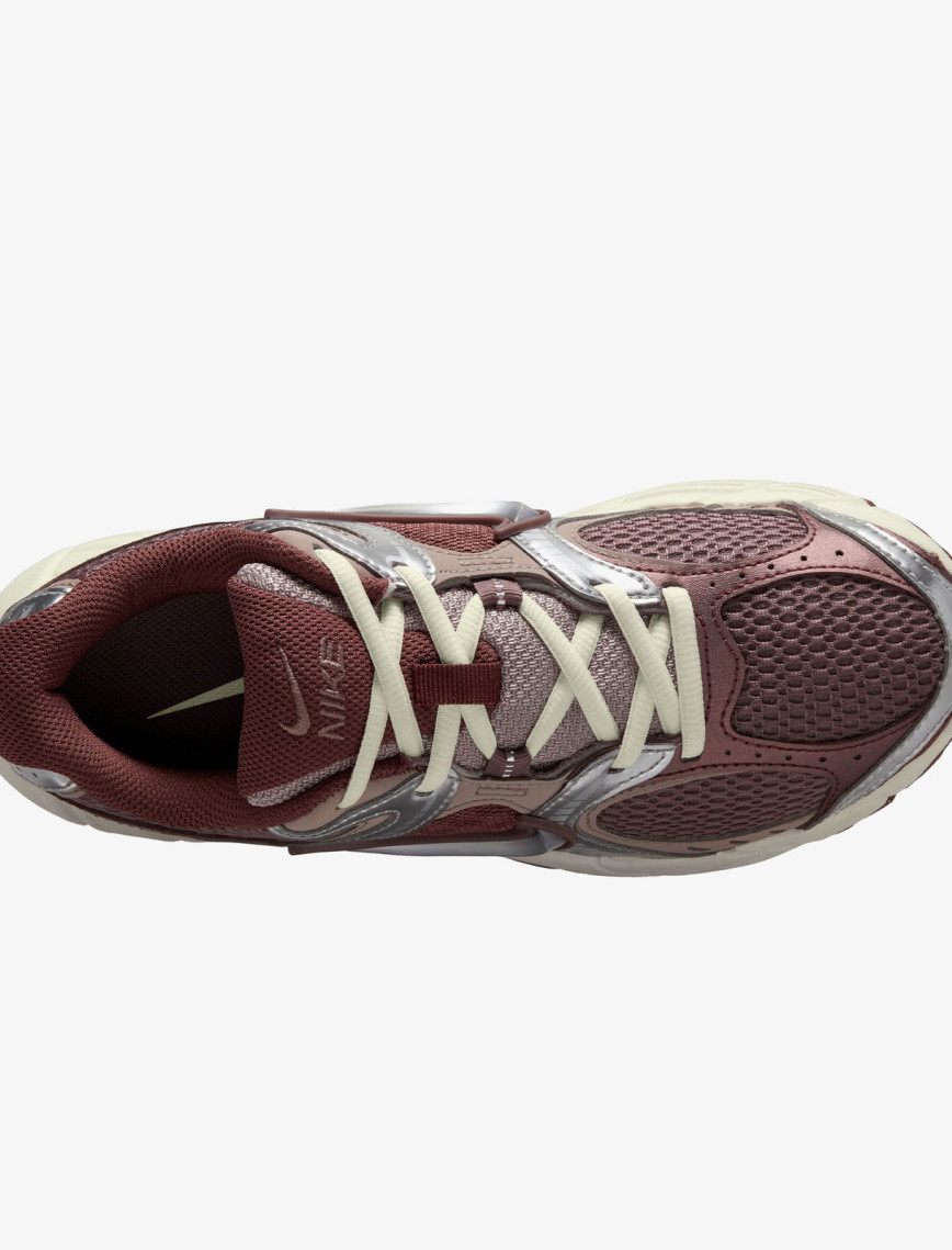 Nike V5 RNR Kadın Kırmızı Spor Ayakkabı Nike V5 RNR Kadın Kırmızı Spor Ayakkabı