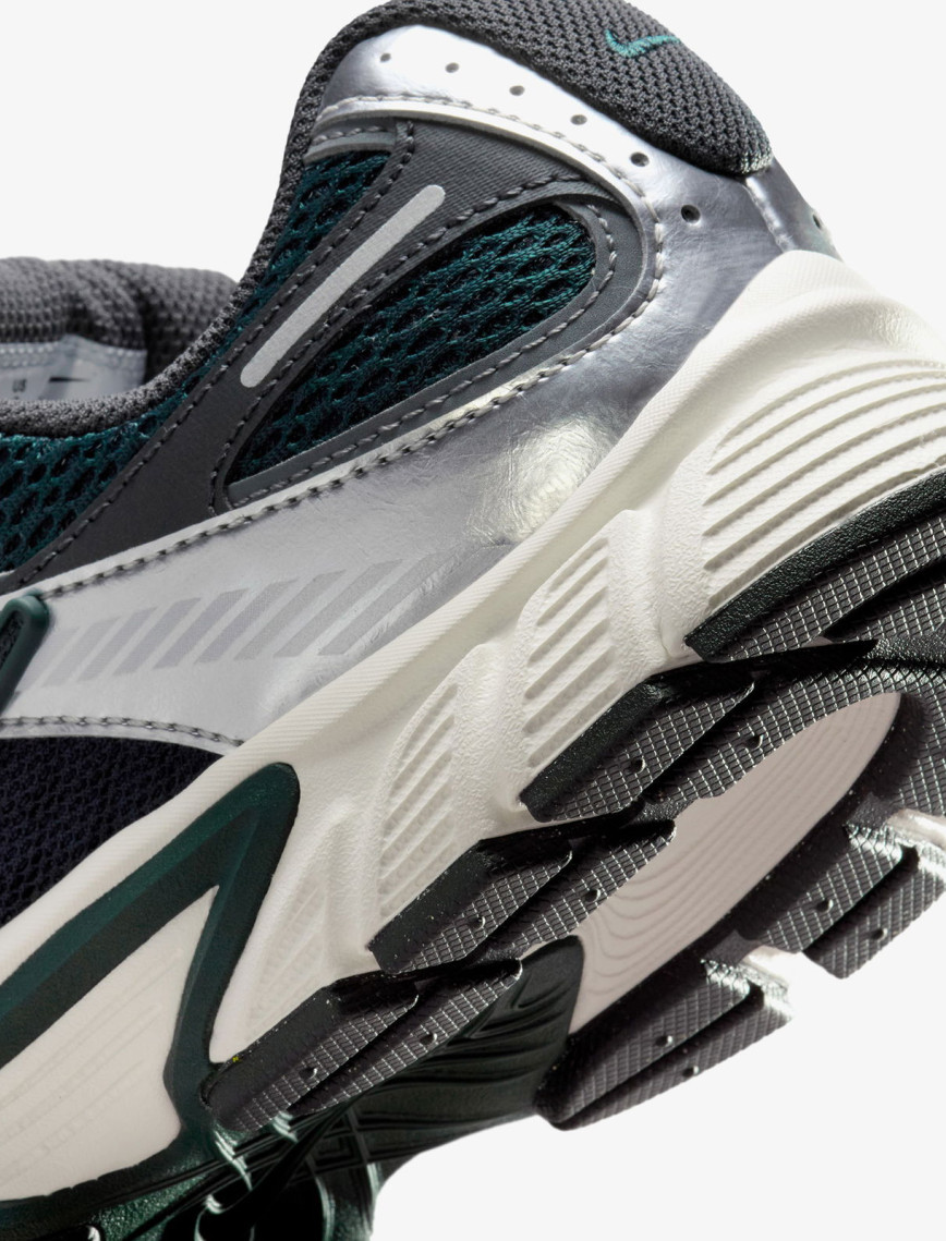 Nike V5 RNR Kadın Yeşil Spor Ayakkabı Nike V5 RNR Kadın Yeşil Spor Ayakkabı