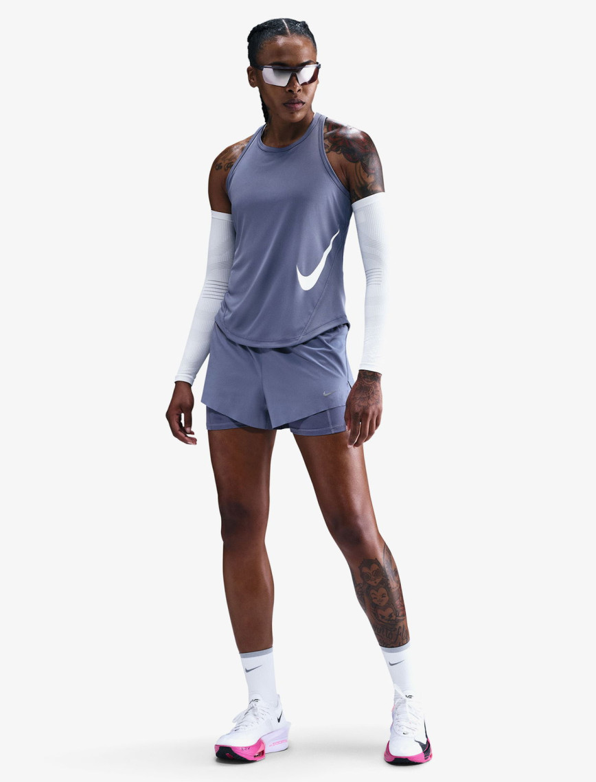 Nike Dri-Fit Tempo Swoosh Run Kadın Mavi Kolsuz T-Shirt Nike Dri-Fit Tempo Swoosh Run Kadın Mavi Kolsuz T-Shirt