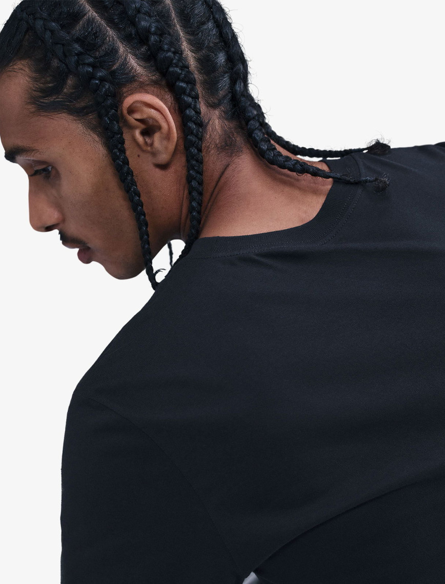 Nike Sportswear Club Erkek Siyah T-Shirt Nike Sportswear Club Erkek Siyah T-Shirt