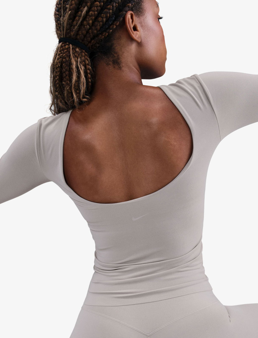 Nike Zenvy Dri-Fit Kadın Gri Uzun Kollu T-Shirt Nike Zenvy Dri-Fit Kadın Gri Uzun Kollu T-Shirt