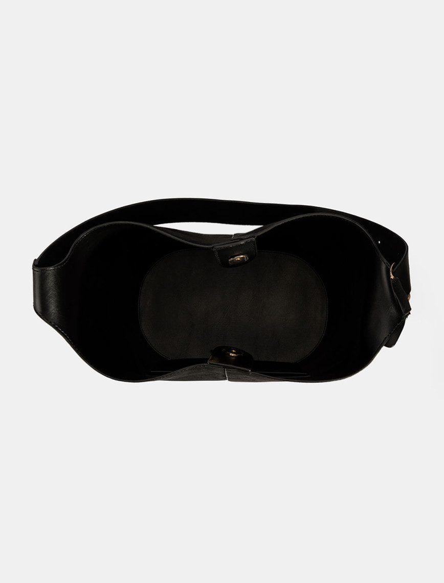 Kadın Siyah Omuz Çantası Kadın Siyah Omuz Çantası