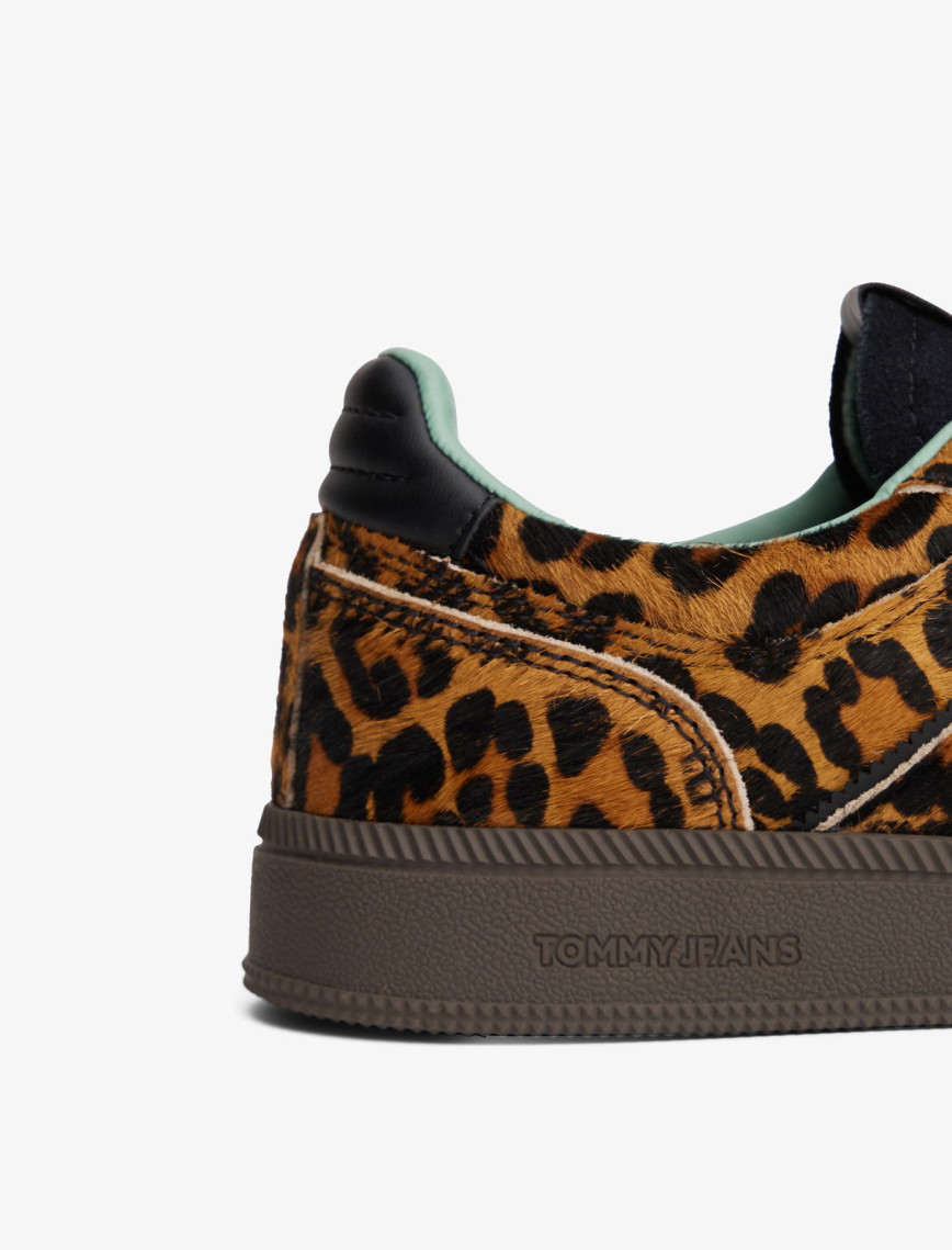 Tommy Hilfiger The Greenwich Edge Leopard Kadın Beyaz Sneaker Tommy Hilfiger The Greenwich Edge Leopard Kadın Beyaz Sneaker