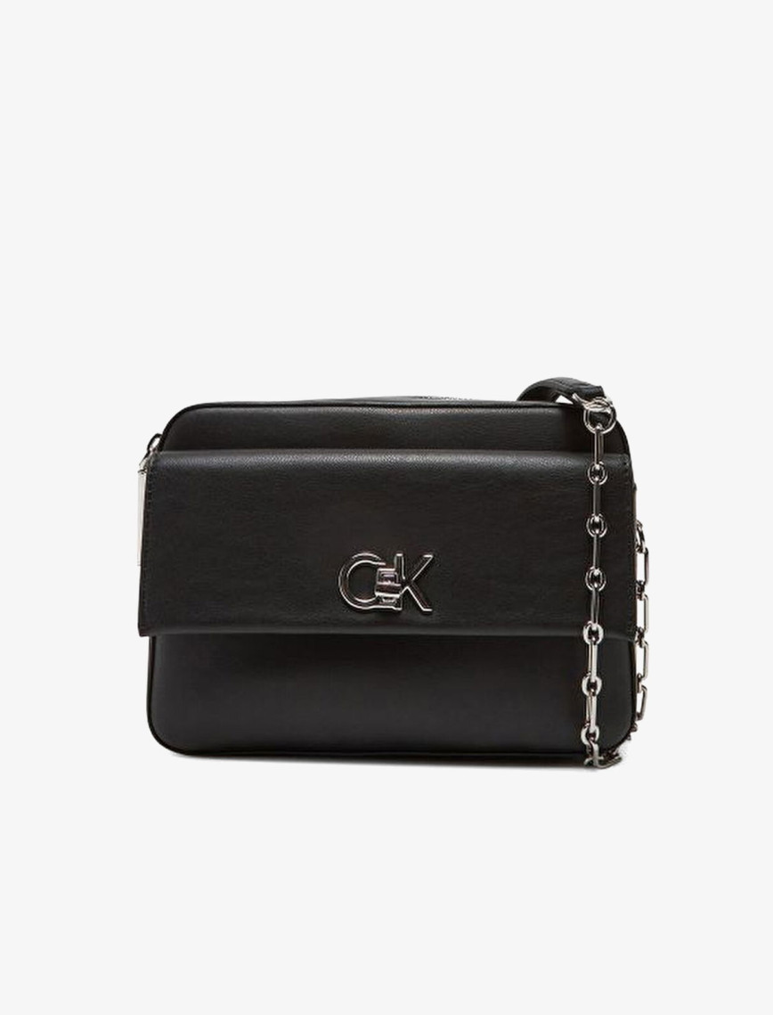 Calvin Klein Re-Lock Pocket Camera Kadın Siyah El Çantası Calvin Klein Re-Lock Pocket Camera Kadın Siyah El Çantası