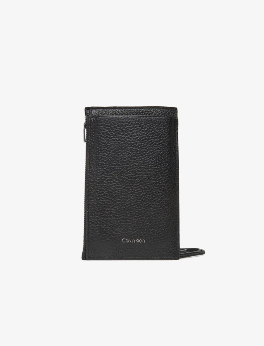 Calvin Klein Foil Emboss Phone Crossbody Erkek Siyah El Çantası Calvin Klein Foil Emboss Phone Crossbody Erkek Siyah El Çantası