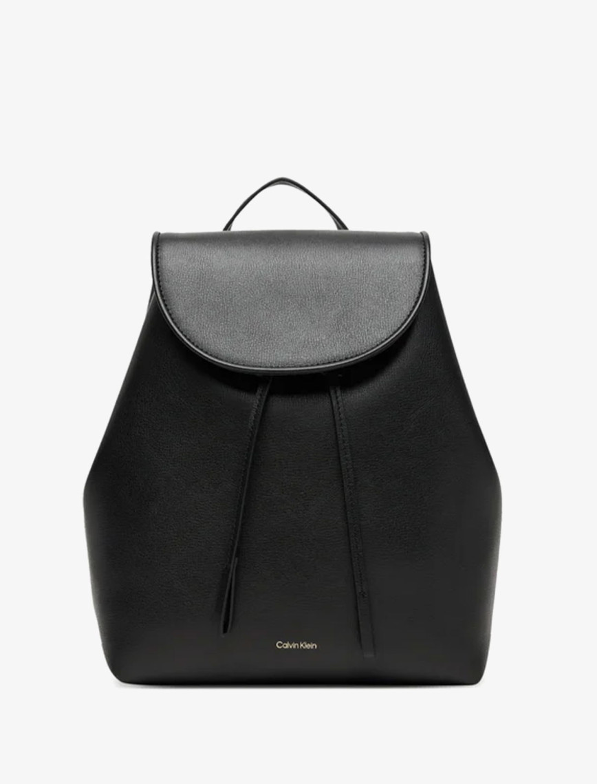 Calvin Klein Foil Logo Flap Kadın Siyah Sırt Çantası Calvin Klein Foil Logo Flap Kadın Siyah Sırt Çantası