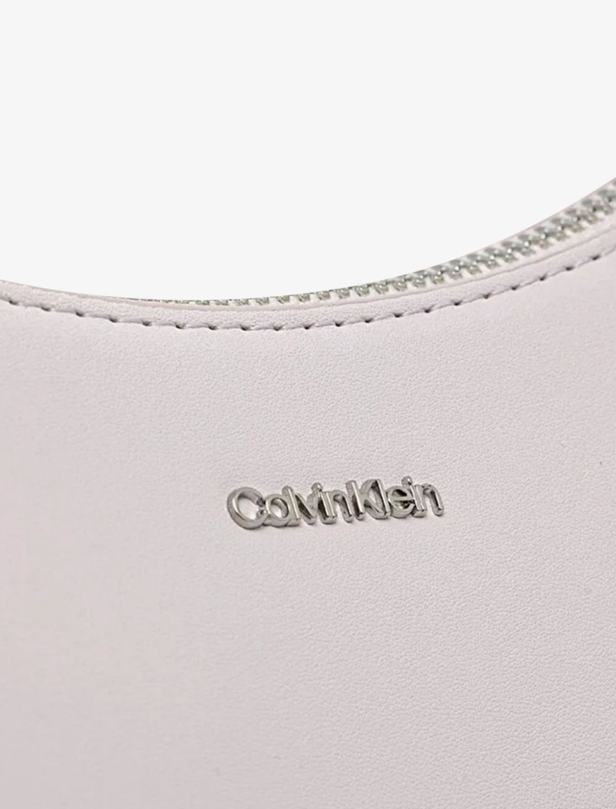 Calvin Klein Must Small Shoulder Kadın Mor El Çantası Calvin Klein Must Small Shoulder Kadın Mor El Çantası