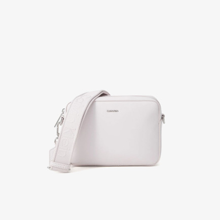 Calvin Klein Must Small Camera Kadın Mor El Çantası