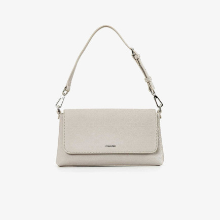 Calvin Klein Must Straps Kadın Kahverengi El Çantası Calvin Klein Must Straps Kadın Kahverengi El Çantası