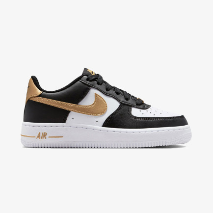 Nike Air Force 1 Genç Çocuk Siyah Spor Ayakkabı Nike Air Force 1 Genç Çocuk Siyah Spor Ayakkabı