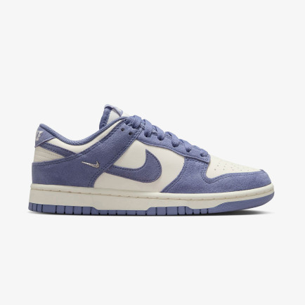 Nike Dunk Low Kadın Krem Rengi Spor Ayakkabı Nike Dunk Low Kadın Krem Rengi Spor Ayakkabı