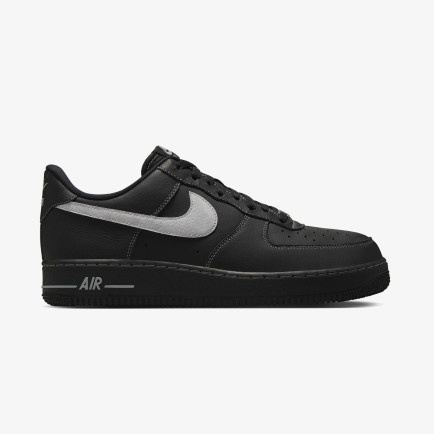 Nike Air Force 1 '07 LV8 Erkek Siyah Spor Ayakkabı Nike Air Force 1 '07 LV8 Erkek Siyah Spor Ayakkabı