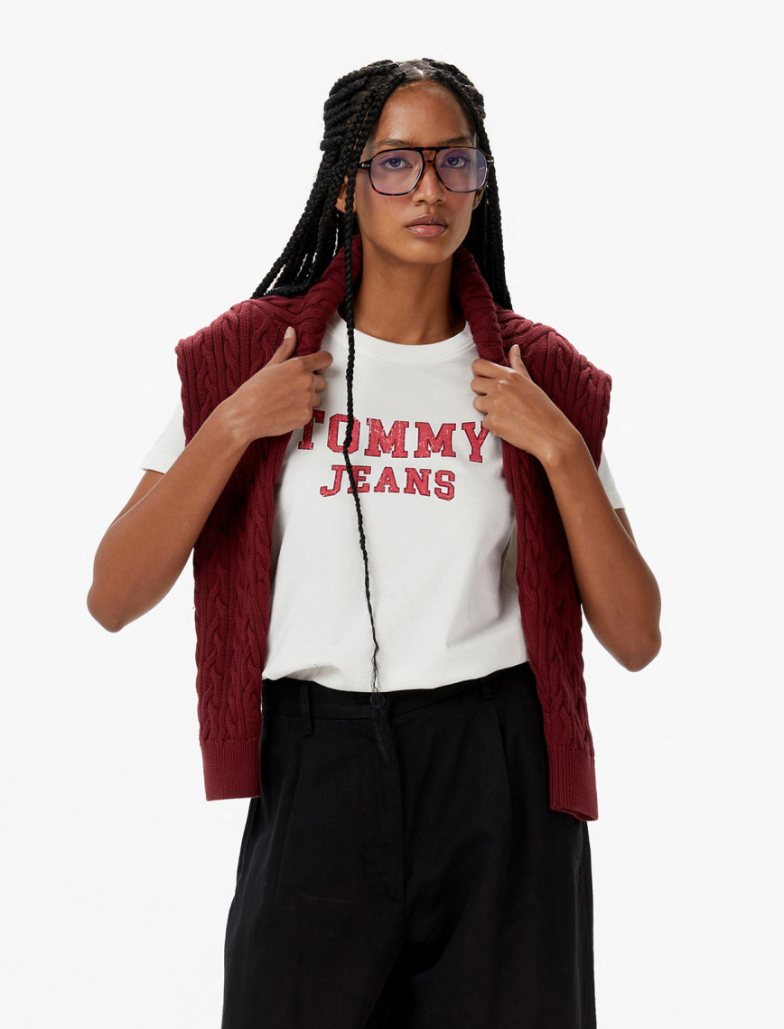 Tommy Jeans Regular Varsity Kadın Siyah T-Shirt Tommy Jeans Regular Varsity Kadın Siyah T-Shirt