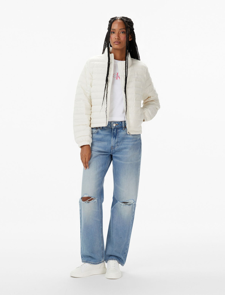 Calvin Klein Ultra Lightweight Down Puffer Kadın Beyaz Ceket Calvin Klein Ultra Lightweight Down Puffer Kadın Beyaz Ceket