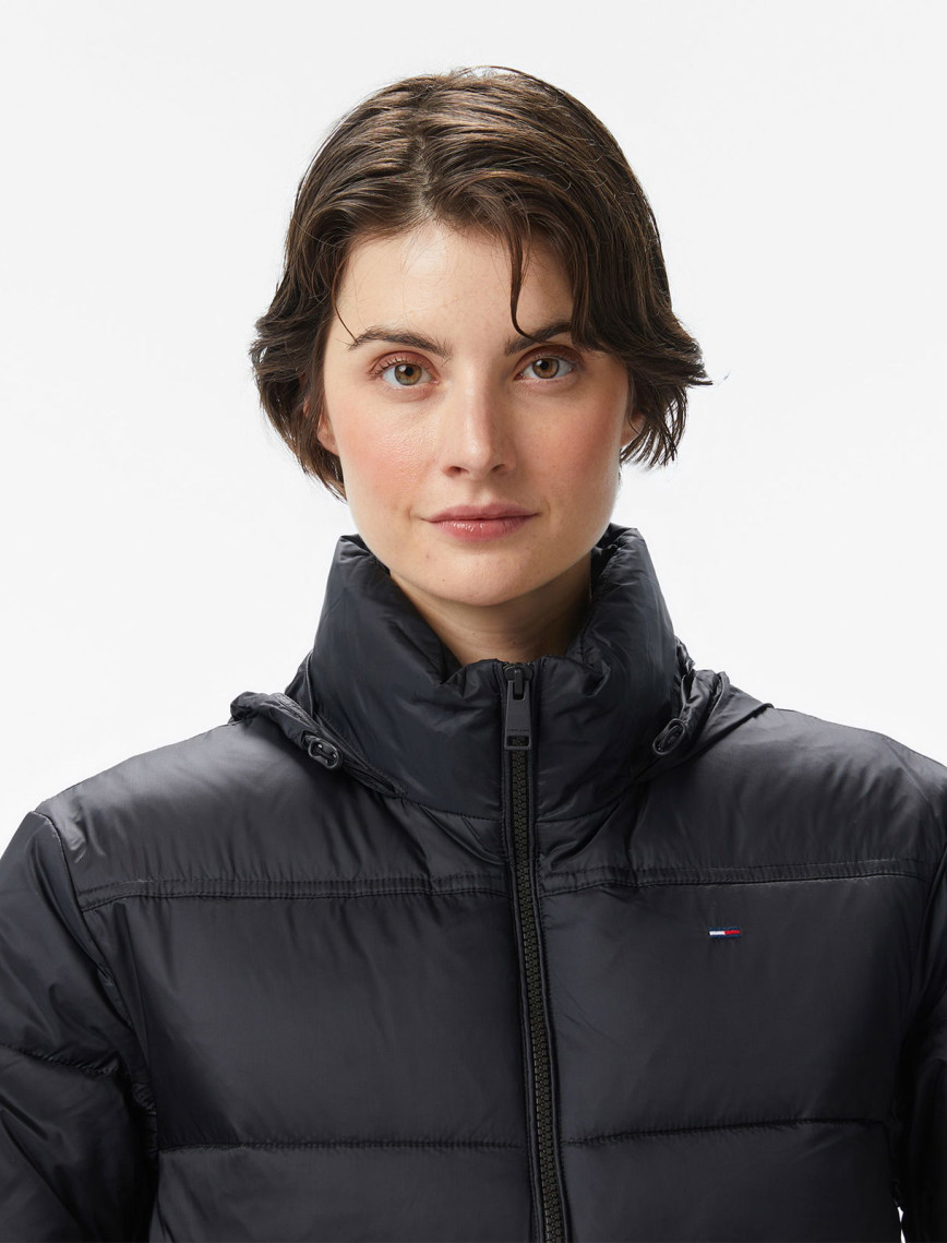 Tommy Jeans Hood Essentials Kadın Siyah Puffer Mont Tommy Jeans Hood Essentials Kadın Siyah Puffer Mont