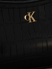 Calvin Klein Croc Small Shoulder Kadın Siyah El Çantası Calvin Klein Croc Small Shoulder Kadın Siyah El Çantası