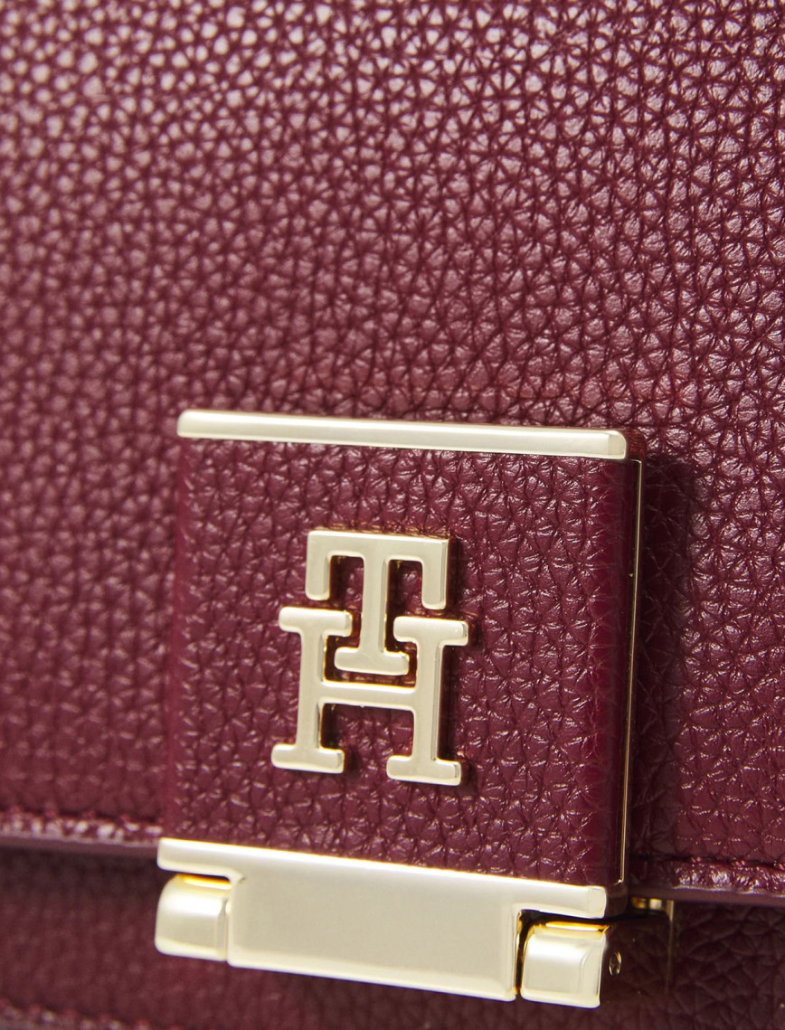 Tommy Hilfiger Her Mini Kadın Mor El Çantası Tommy Hilfiger Her Mini Kadın Mor El Çantası