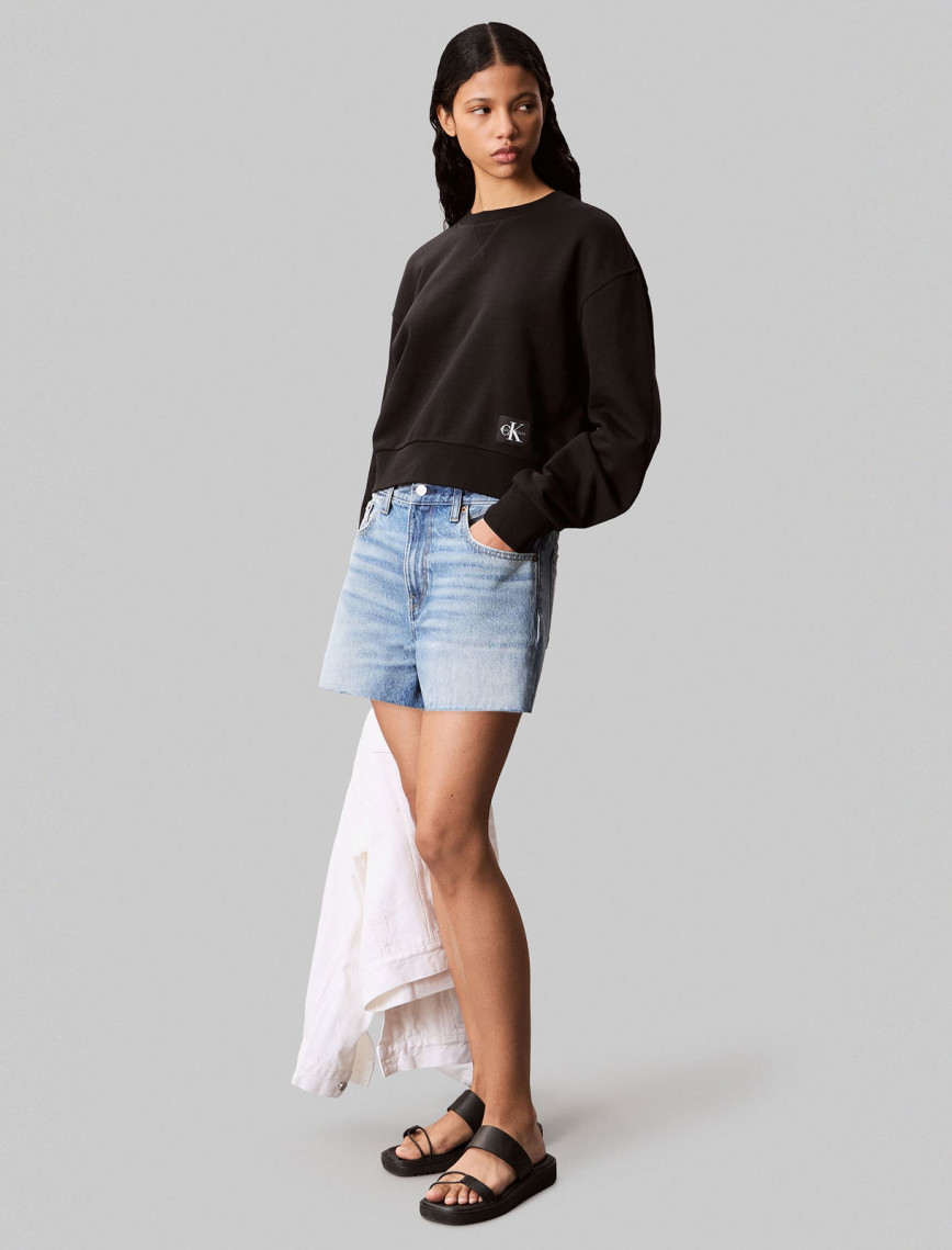 Calvin Klein Cropped Badge Logo Kadın Siyah Sweatshirt Calvin Klein Cropped Badge Logo Kadın Siyah Sweatshirt