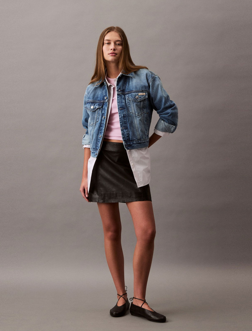 Calvin Klein 90S Trucker Gold Dust Kadın Mavi Ceket Calvin Klein 90S Trucker Gold Dust Kadın Mavi Ceket