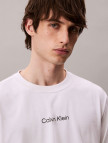 Calvin Klein Standard Logo Crew Erkek Beyaz T-Shirt Calvin Klein Standard Logo Crew Erkek Beyaz T-Shirt