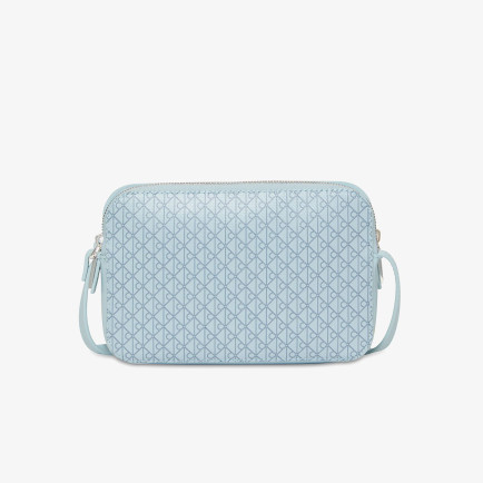 Calvin Klein Emblem Elongated Camera  Kadın Mavi El Çantası