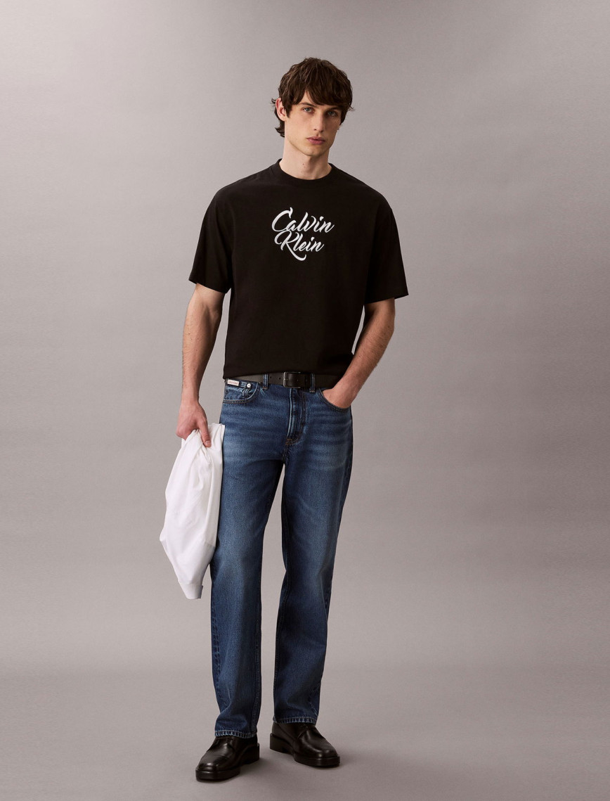 Calvin Klein Cursive Graphic Erkek Siyah T-Shirt Calvin Klein Cursive Graphic Erkek Siyah T-Shirt