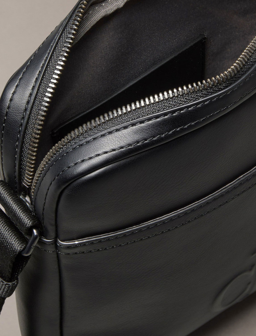 Calvin Klein Bold Reporter Erkek Siyah El Çantası Calvin Klein Bold Reporter Erkek Siyah El Çantası