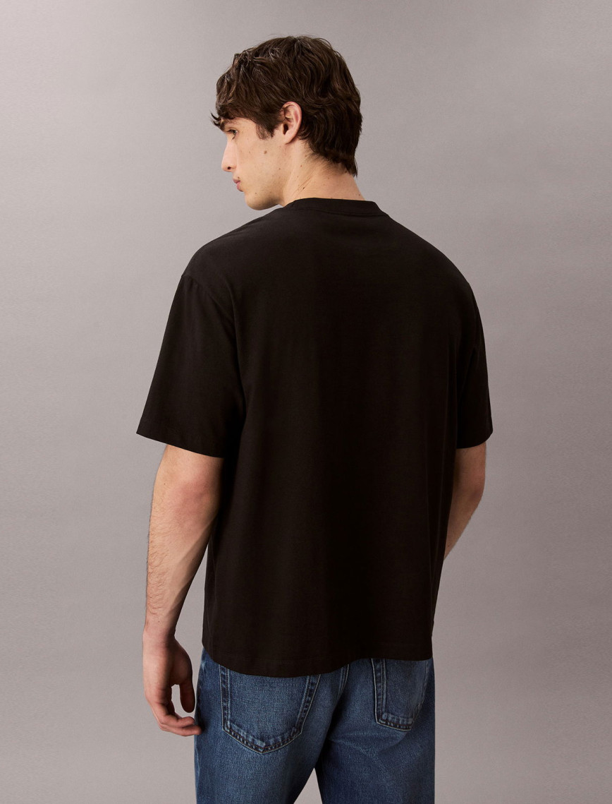 Calvin Klein Cursive Graphic Erkek Siyah T-Shirt Calvin Klein Cursive Graphic Erkek Siyah T-Shirt